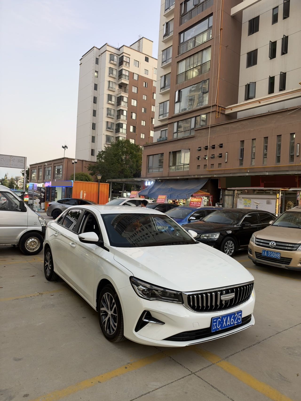 GEELY Emgrand 2024 #4 GEELY Emgrand 2024 изображение автомобиля #4