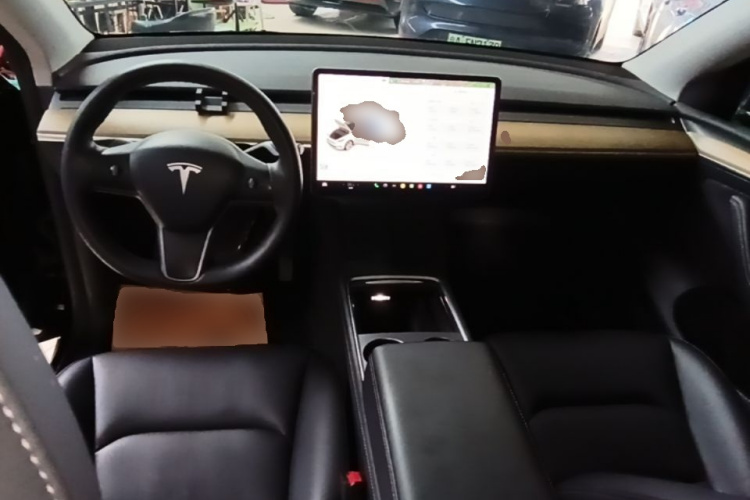Tesla Model Y 2021 #10 Tesla Model Y 2021 car image #10