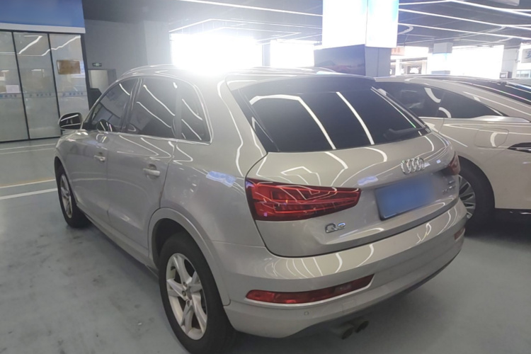 Audi Q3 2018 #5 Audi Q3 2018 car image #5