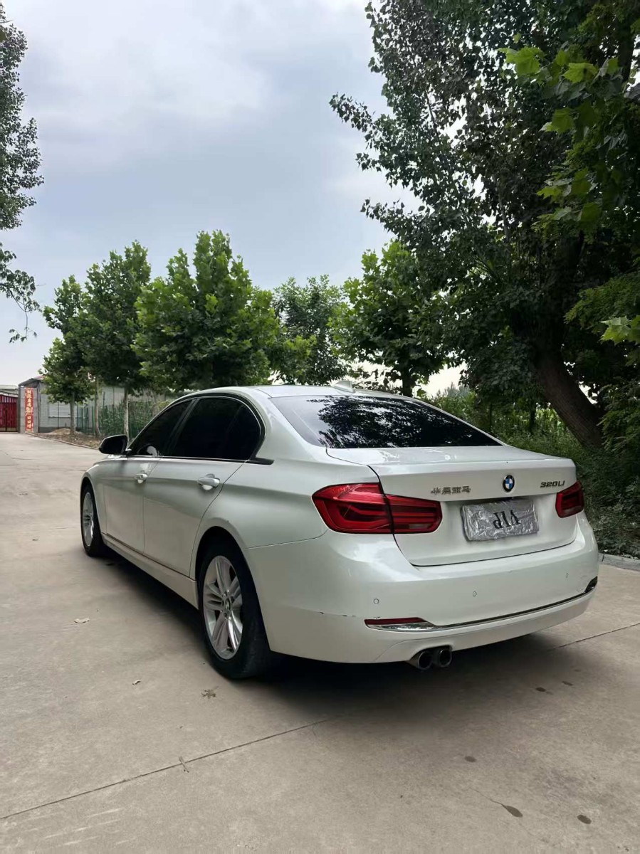 BMW 3 Series 2017 #9 BMW 3 Series 2017 car image #9