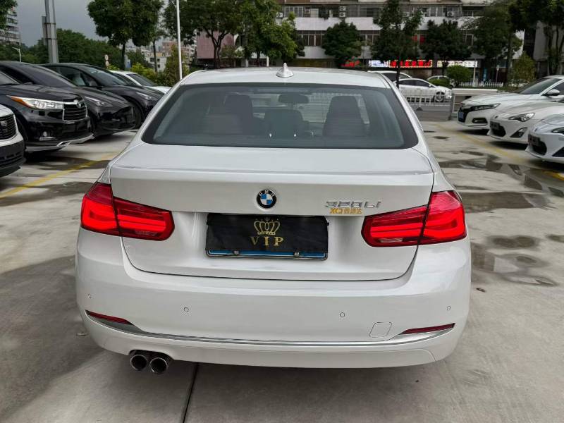 BMW 3 Series 2017 car image #5