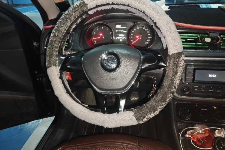 Volkswagen Lavida 2017 #11 Volkswagen Lavida 2017 car image #11