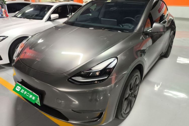Tesla Model Y 2022 #2 Tesla Model Y 2022 car image #2