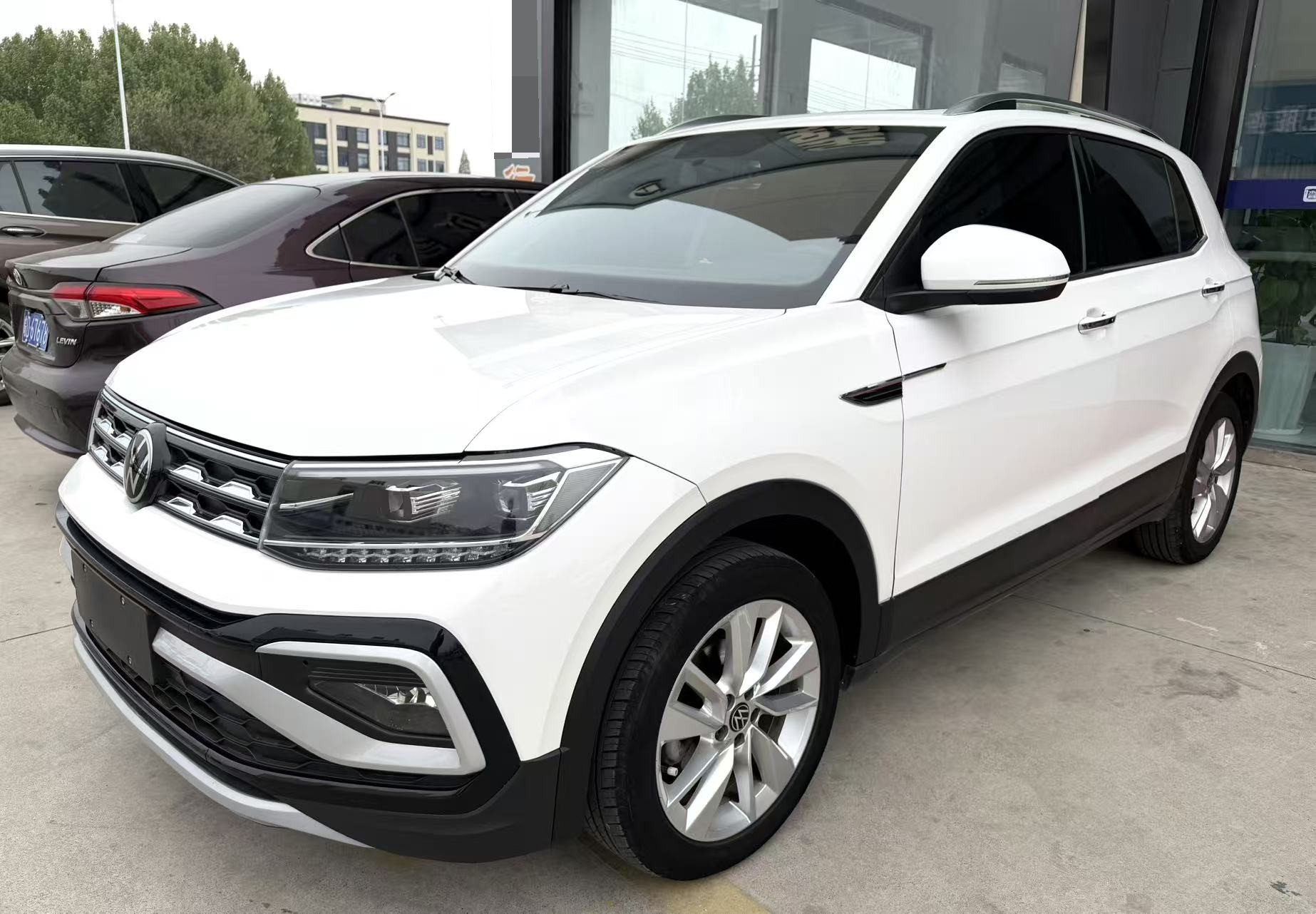 Volkswagen T-Cross 2022 汽车图片 