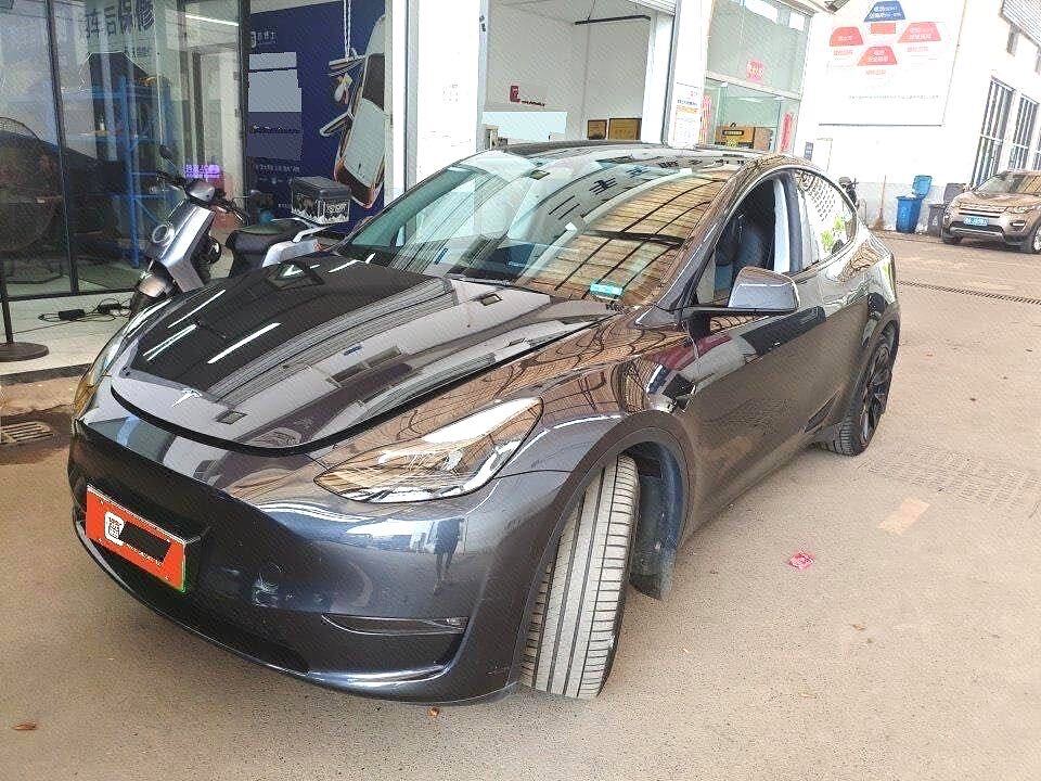 Tesla Model Y 2024 Tesla Model Y 2024 car image