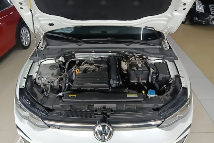 Volkswagen Golf 2022 #20 Volkswagen Golf 2022 car image #20