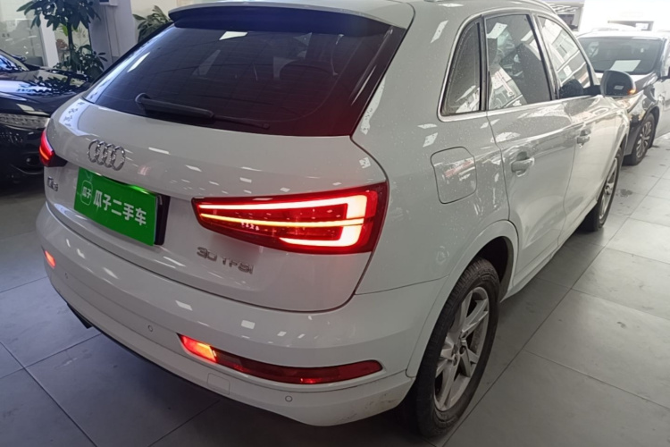 Audi Q3 2017 изображение автомобиля #7