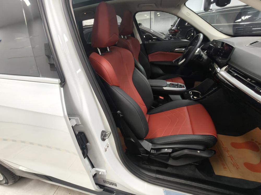 BMW X1 2023 car image #17