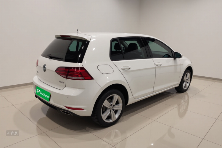 Volkswagen Golf 2019 car image #7