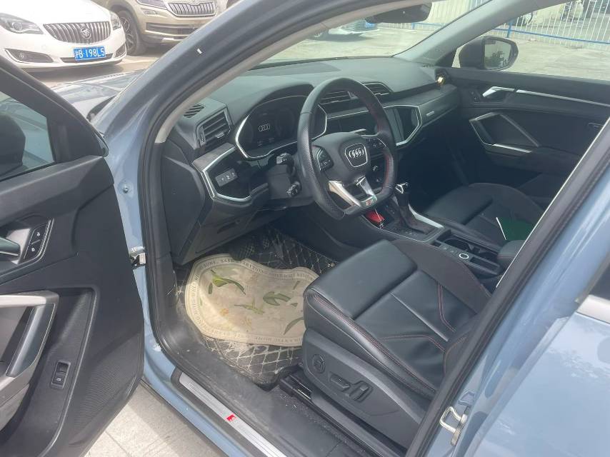 Audi Q3 Sportback 2023 car image #5