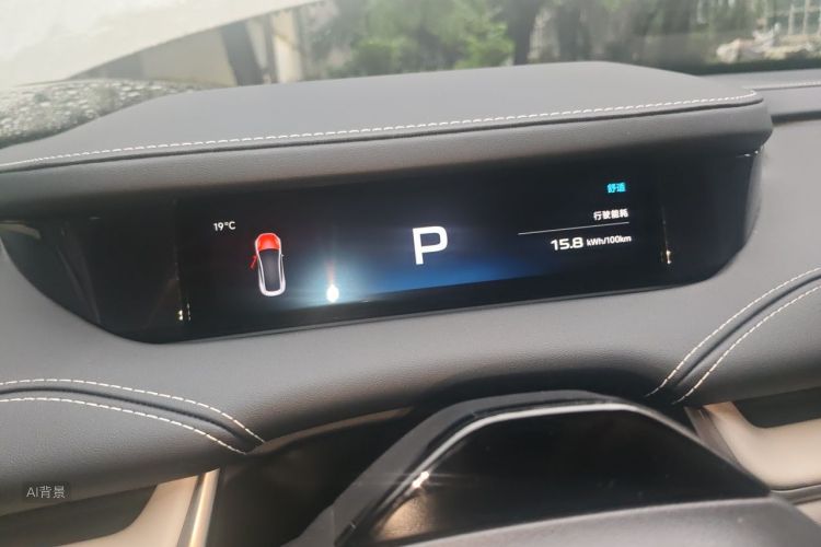 MI SU7 2025 car image #13