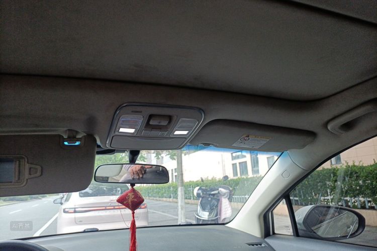 GEELY Emgrand GS 2016 car image #20