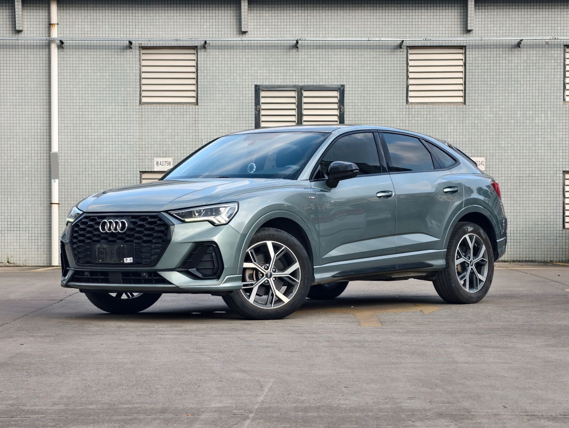 Audi Q3 Sportback 2021 Audi Q3 Sportback 2021 image de voiture