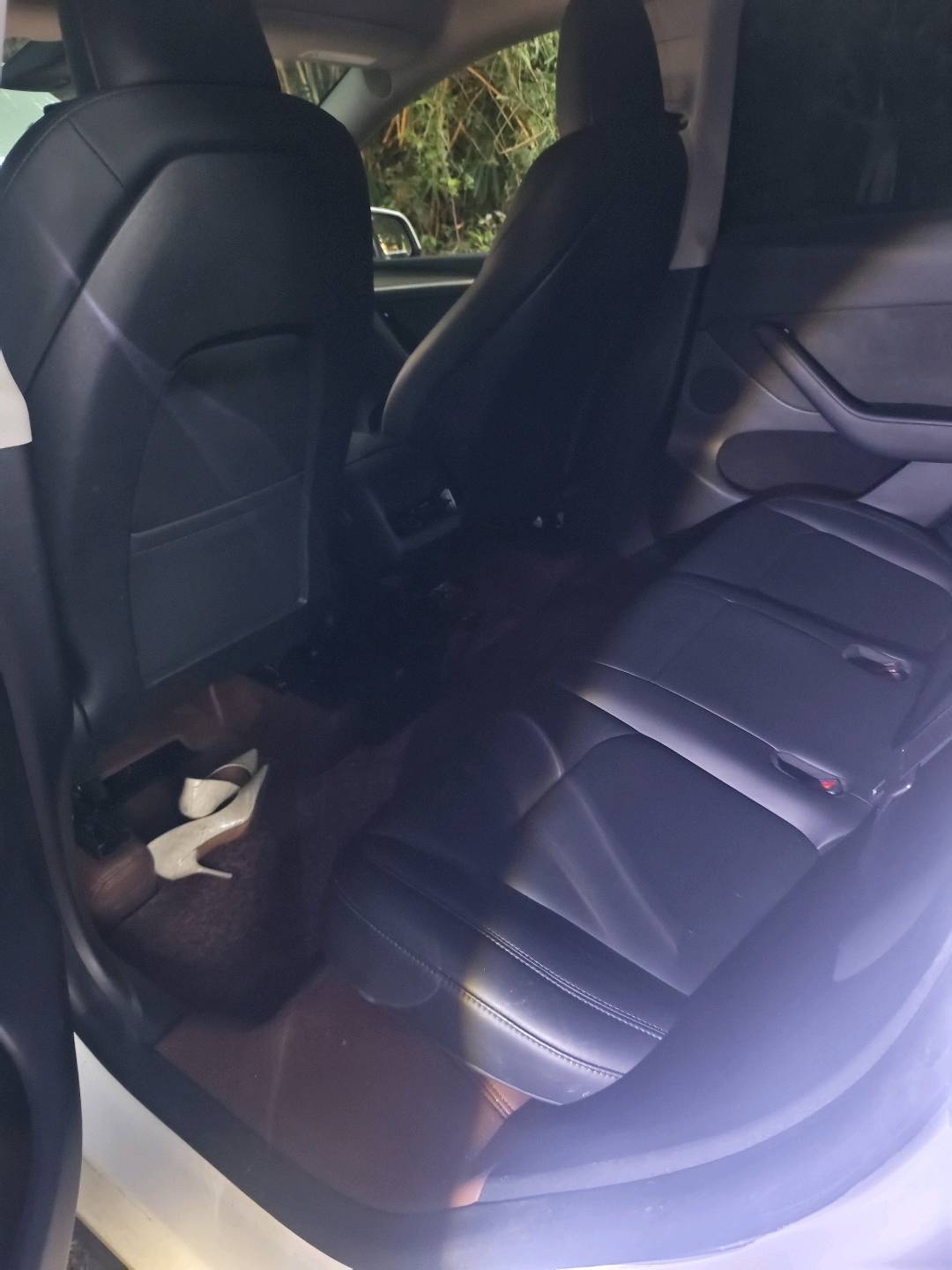 Tesla Model Y 2022 #7 Tesla Model Y 2022 car image #7