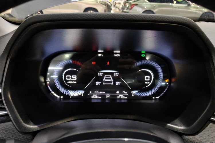 GEELY Emgrand 2022 #12 GEELY Emgrand 2022 car image #12