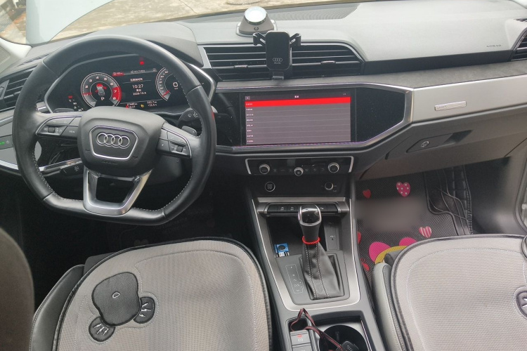 Audi Q3 2022 #7 Audi Q3 2022 car image #7