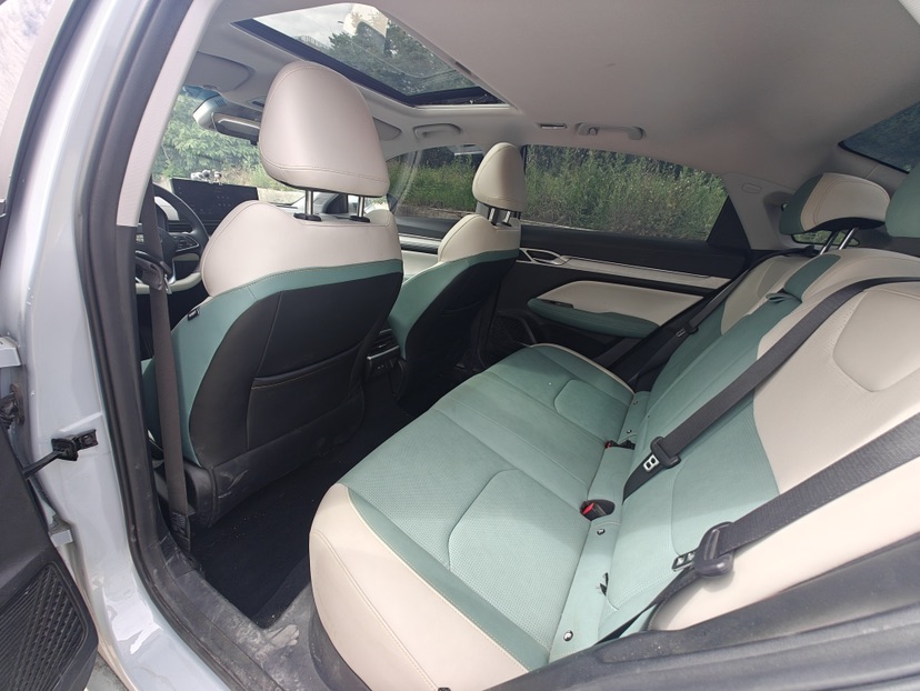 GEELY Emgrand L HiP 2022 car image #17