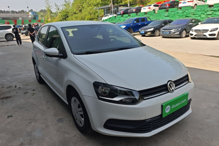 Volkswagen Polo 2018 car image #4