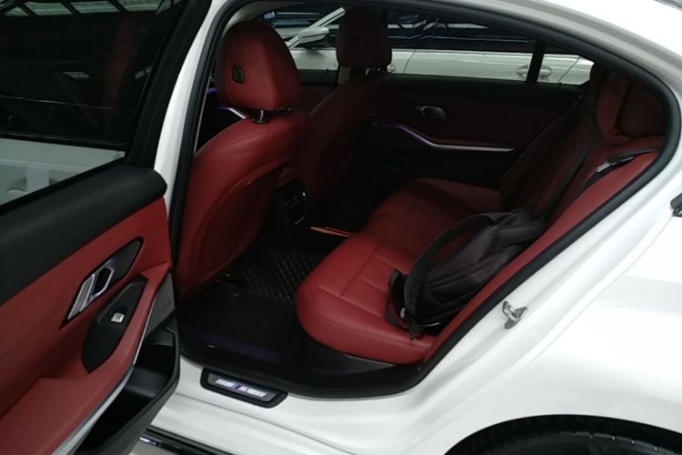 BMW 3 Series 2024 car image #13