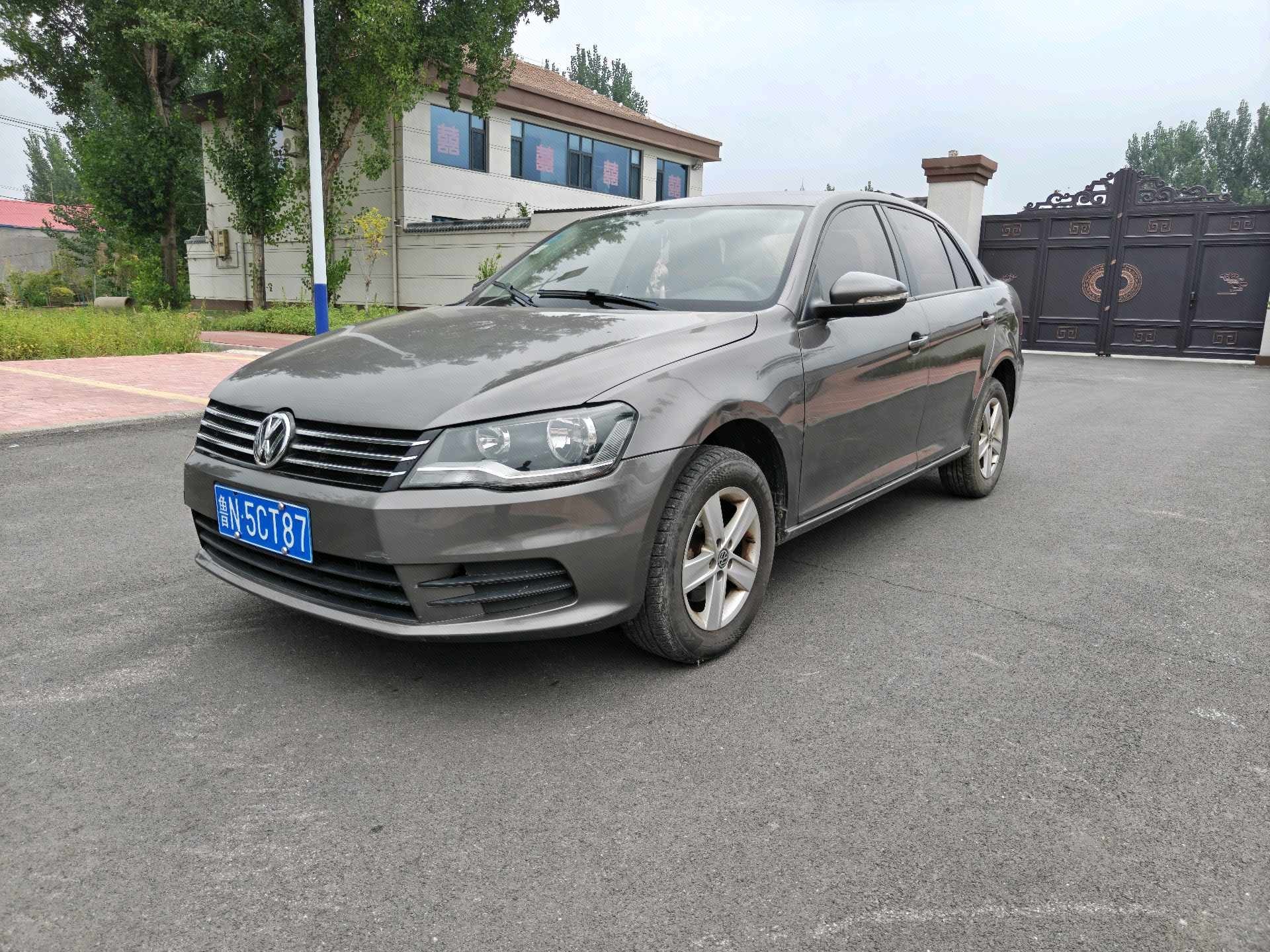 Volkswagen Bora 2015 Volkswagen Bora 2015 car image