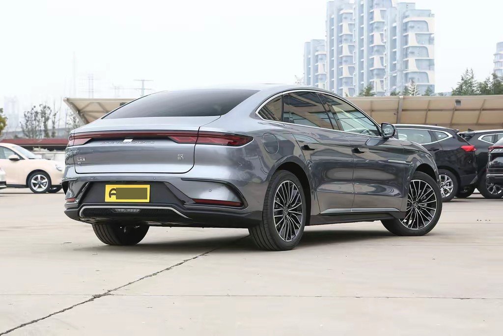 BYD Han 2024 car image #9