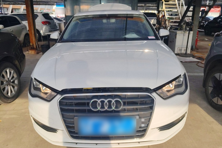 Audi A3 2017 immagine di auto #3
