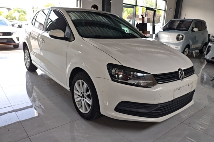 Volkswagen Polo 2017 car image #4