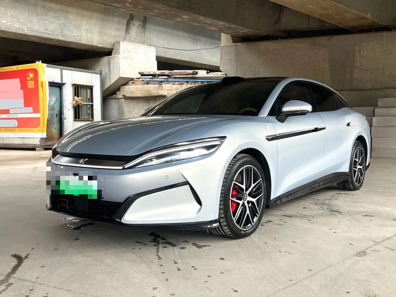 BYD HanL 2025 BYD HanL 2025 صورة سيارة