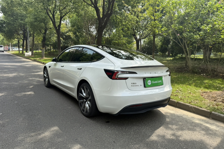 Tesla Model 3 2025 #5 Tesla Model 3 2025 car image #5