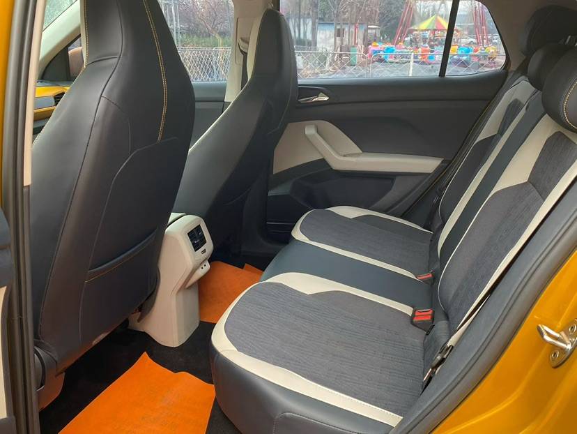 Volkswagen T-Cross 2019 #8 Volkswagen T-Cross 2019 car image #8