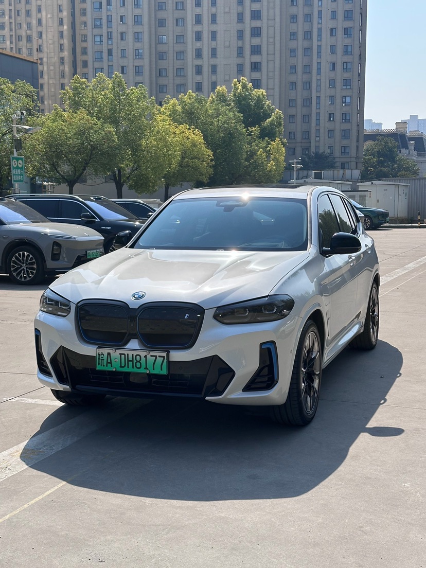 BMW iX3 2022 BMW iX3 2022 صورة سيارة