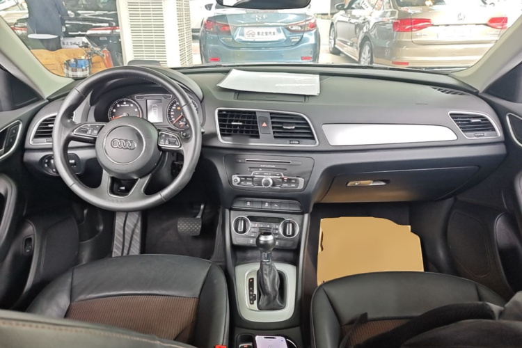 Audi Q3 2016 #10 Audi Q3 2016 car image #10