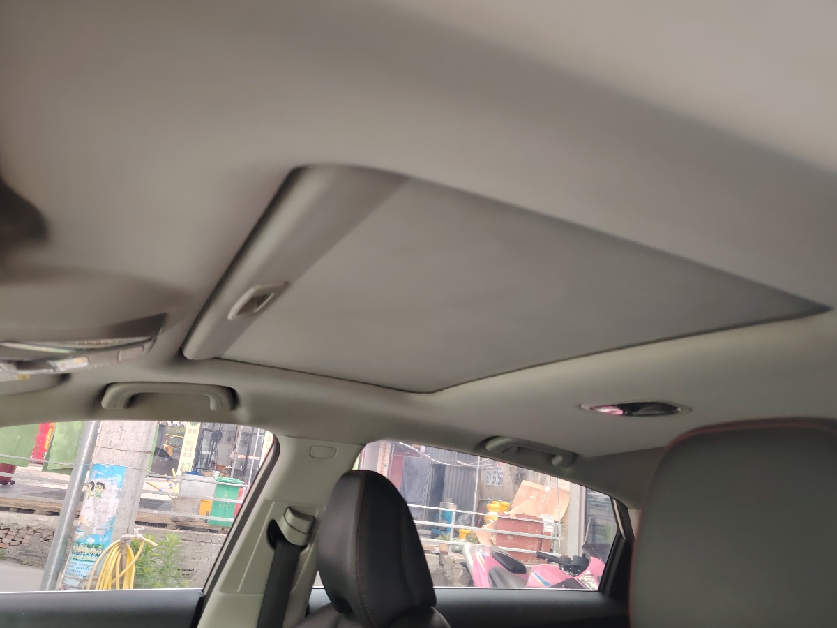 GEELY Binray 2020 image de voiture #8