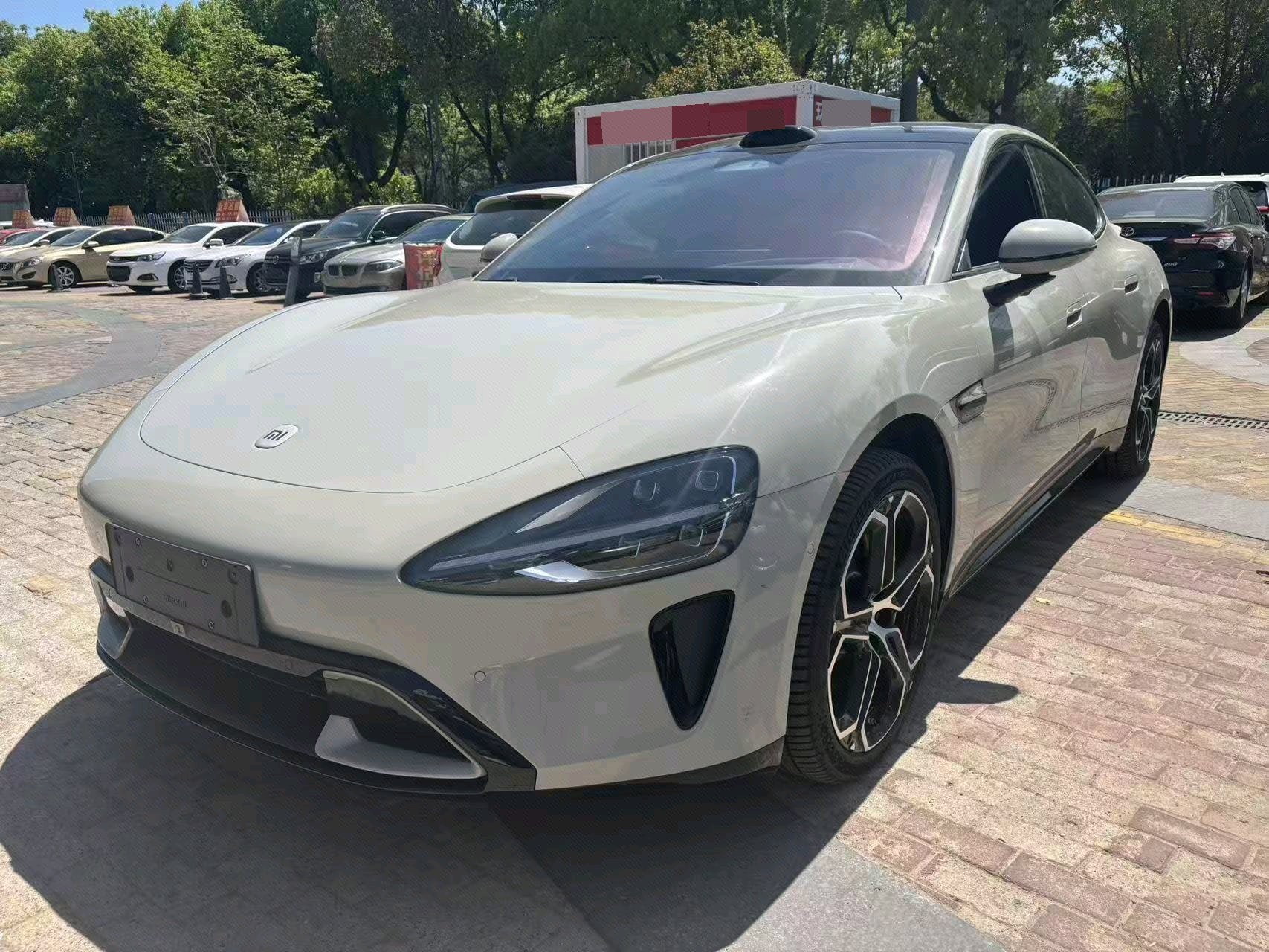 MI SU7 2025 car image 