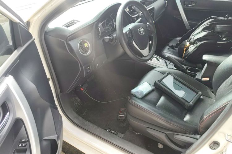 Toyota Corolla 2017 #15 Toyota Corolla 2017 car image #15