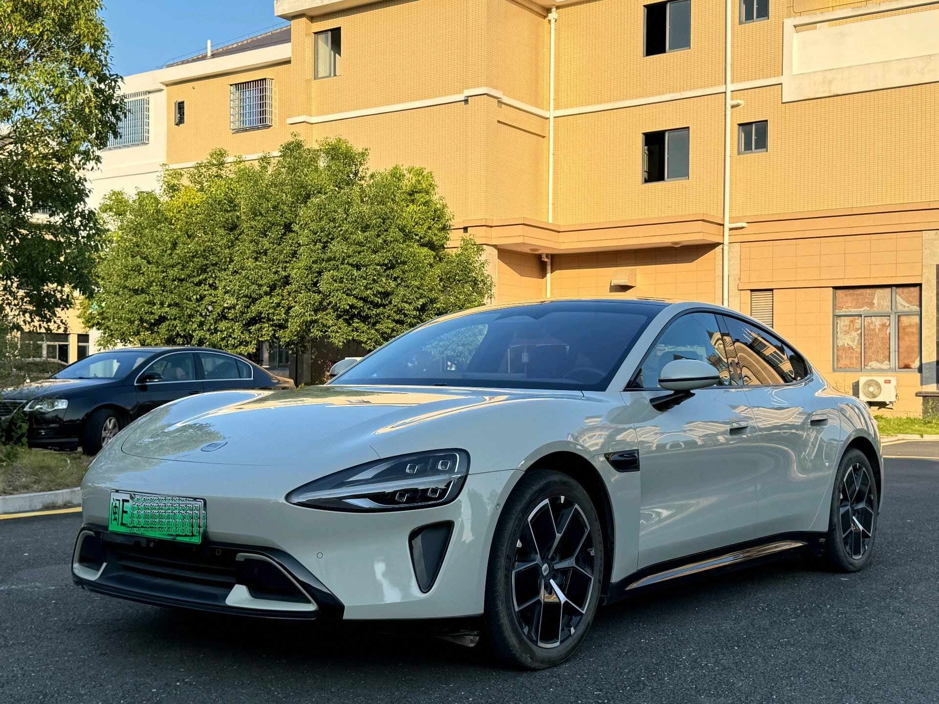 2024 2024 صورة سيارة