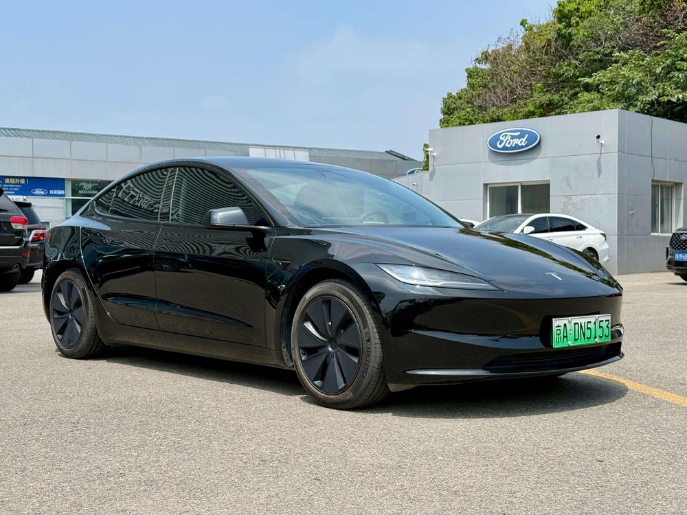 Tesla Model 3 2023 #2 Tesla Model 3 2023 car image #2