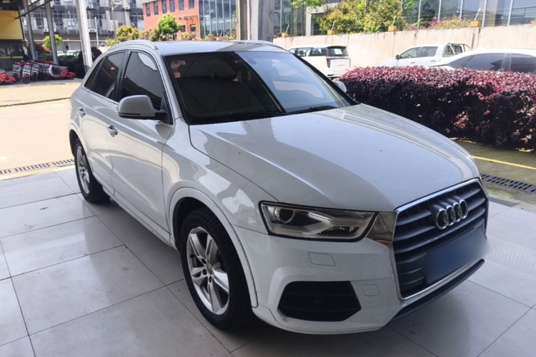 Audi Q3 2017 #4 Audi Q3 2017 car image #4