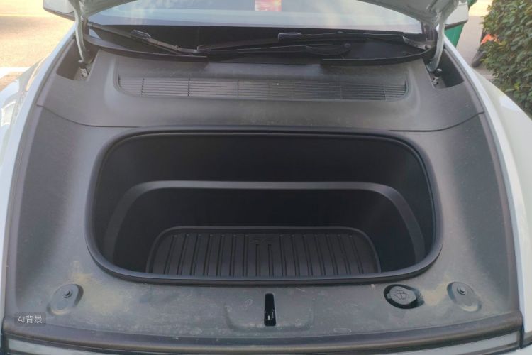 Tesla Model Y 2026 car image #22