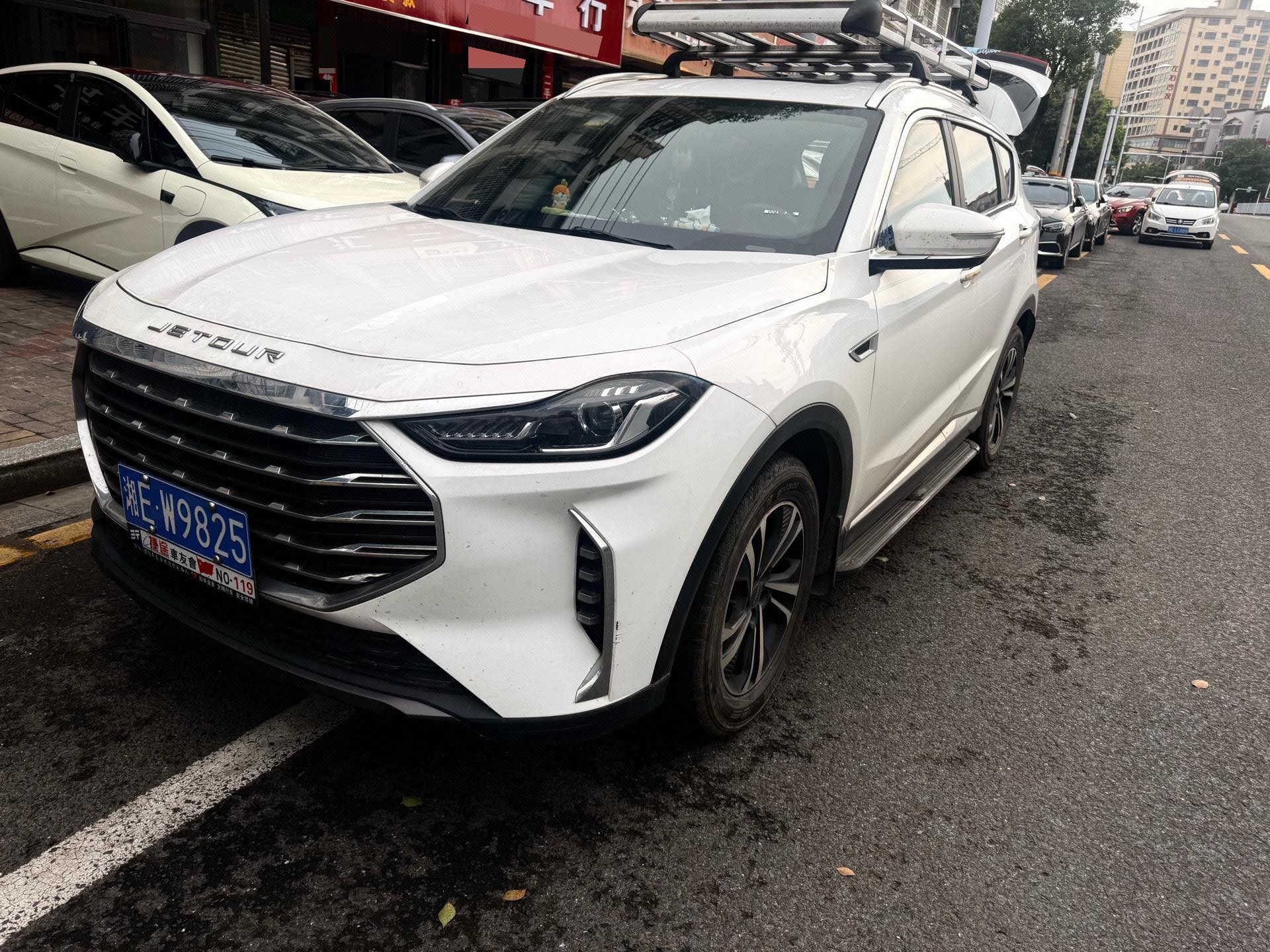 Jetour X70 PLUS 2022 car image 