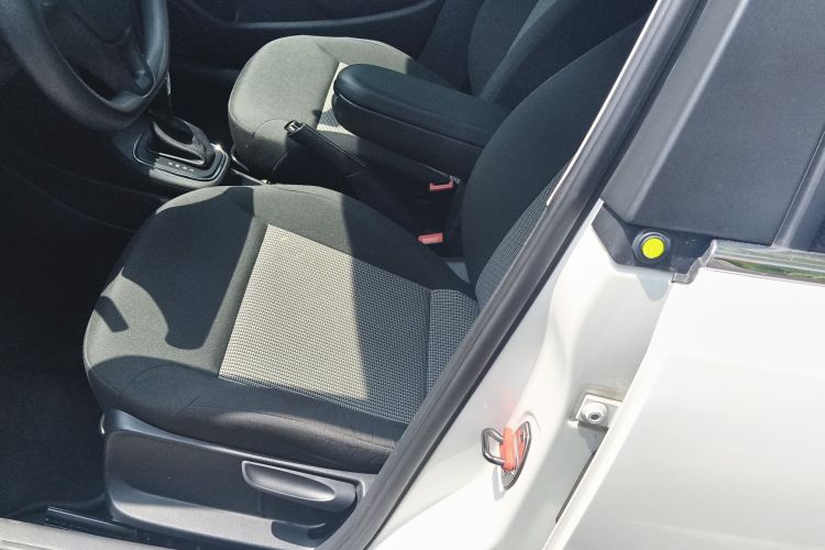 Volkswagen Polo 2017 صورة سيارة #15