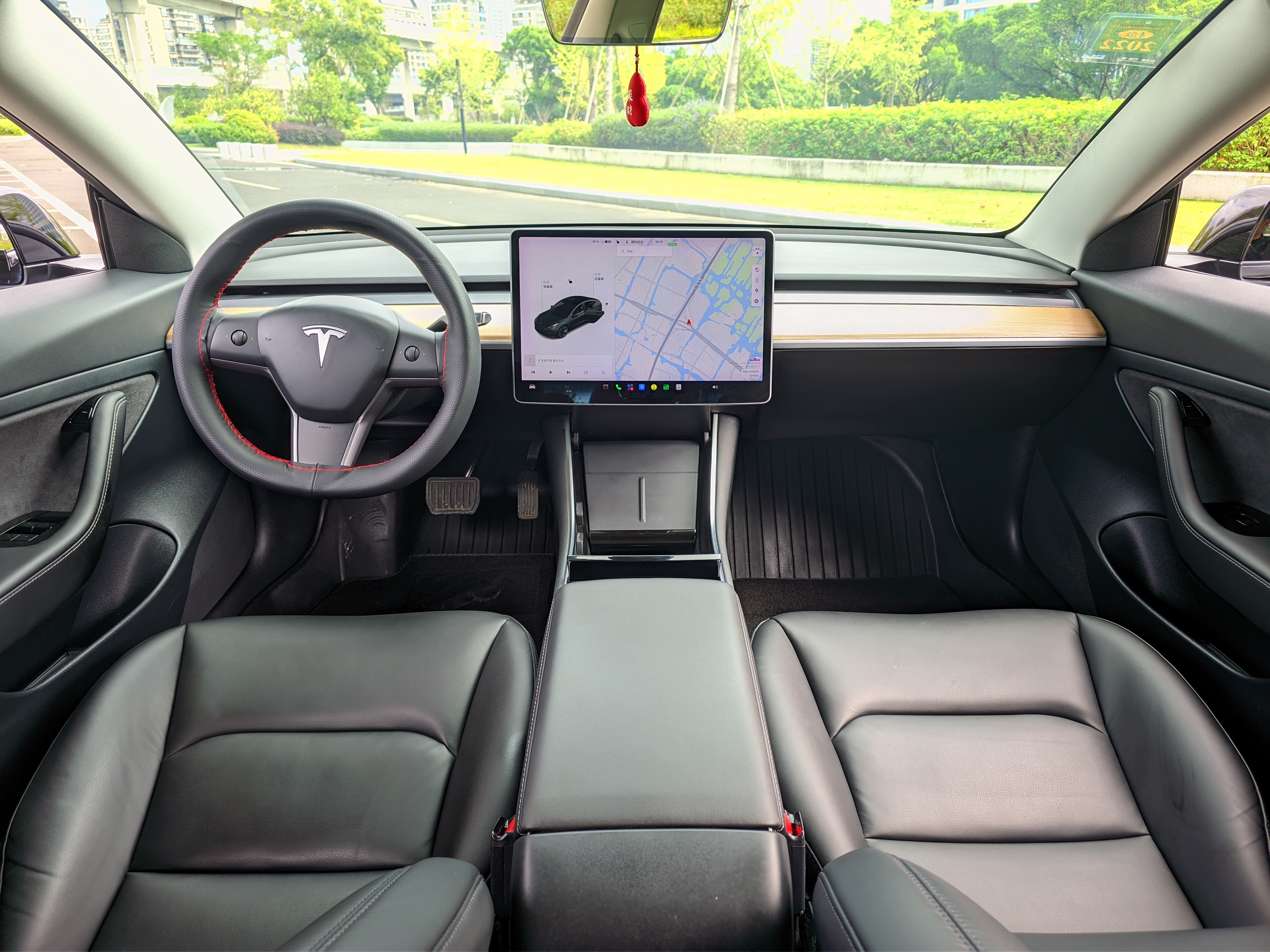 Tesla Model 3 2020 car image #7