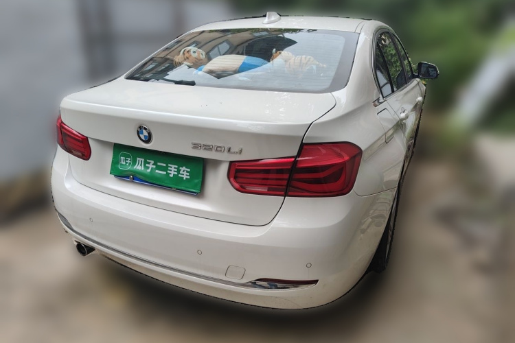 BMW 3 Series 2016 #5 BMW 3 Series 2016 car image #5