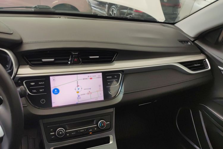 GEELY Emgrand 2021 immagine di auto #13