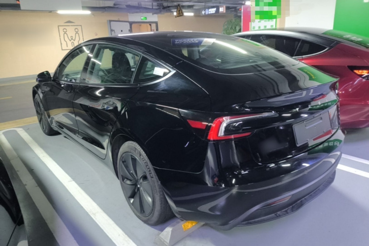 Tesla Model 3 2023 #5 Tesla Model 3 2023 car image #5