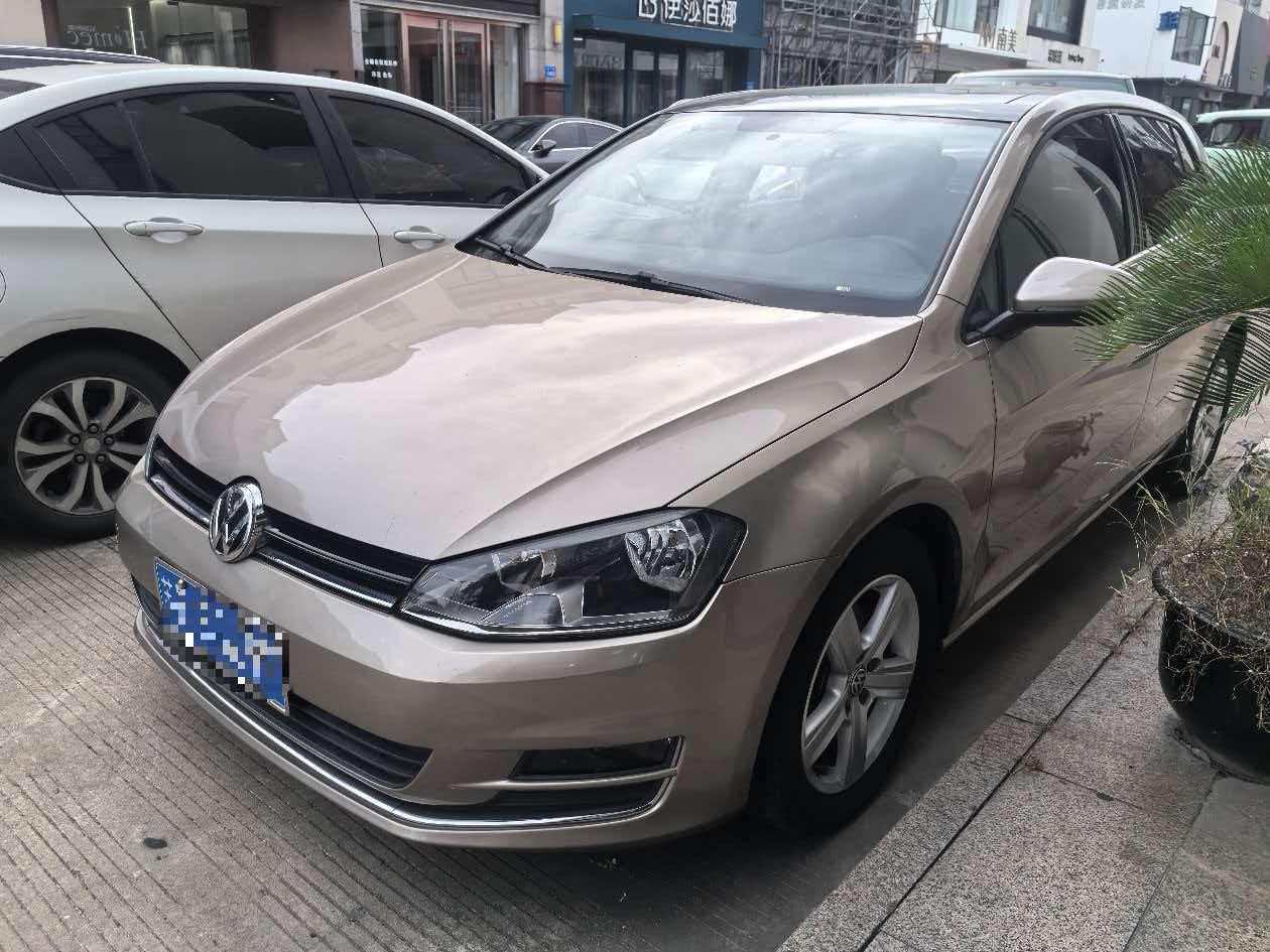 Volkswagen Golf 2016 Volkswagen Golf 2016 immagine di auto