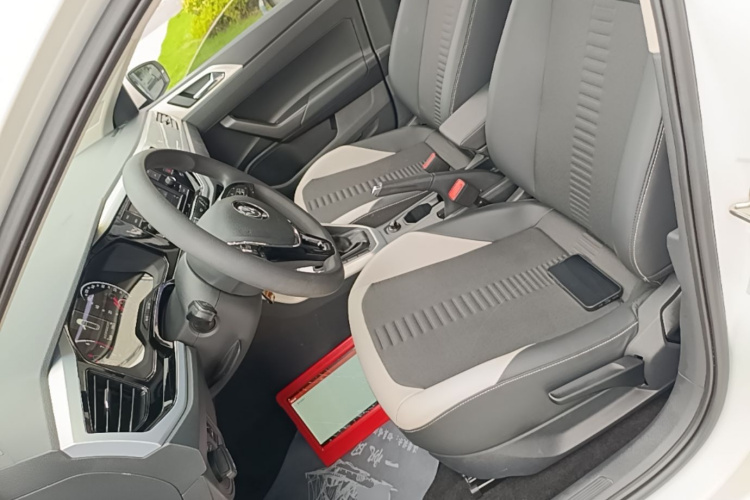 Volkswagen Polo 2019 #15 Volkswagen Polo 2019 car image #15