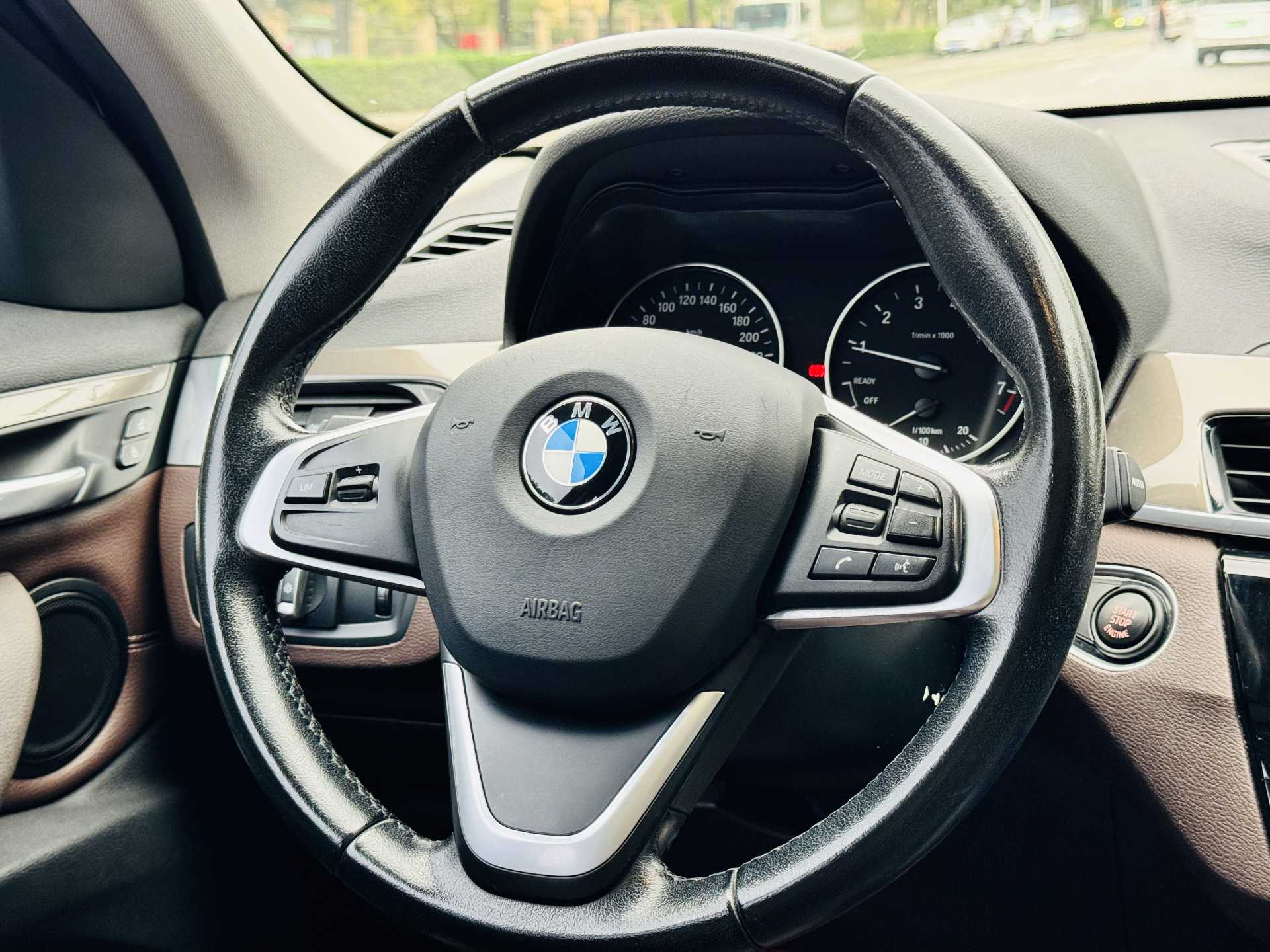 2018 immagine di auto #6