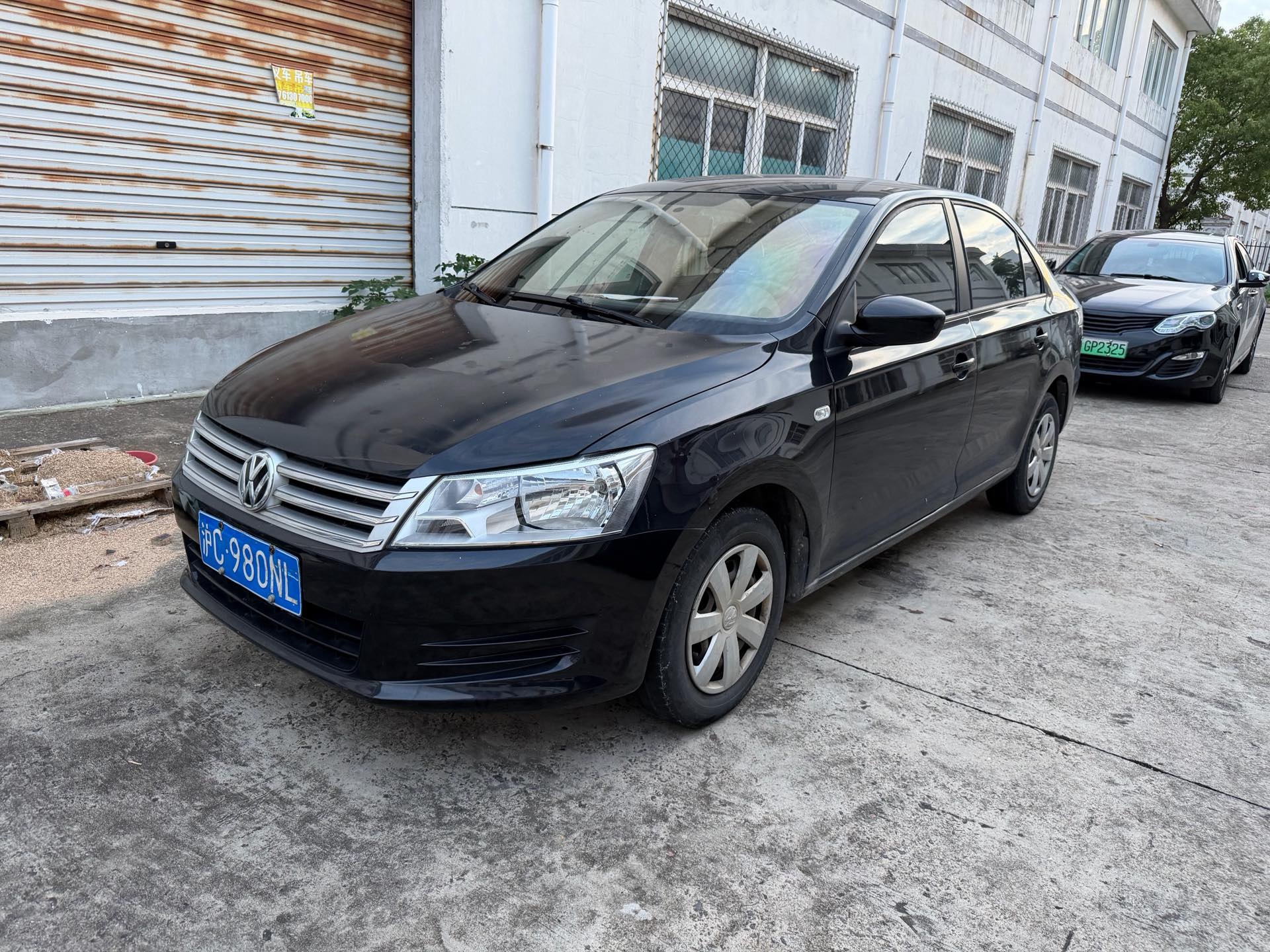 Volkswagen Santana 2015 car image 