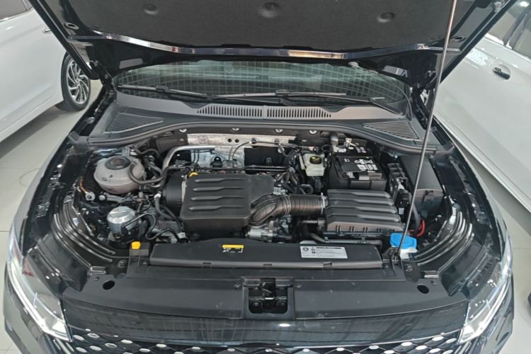 Volkswagen Lavida 2025 car image #20